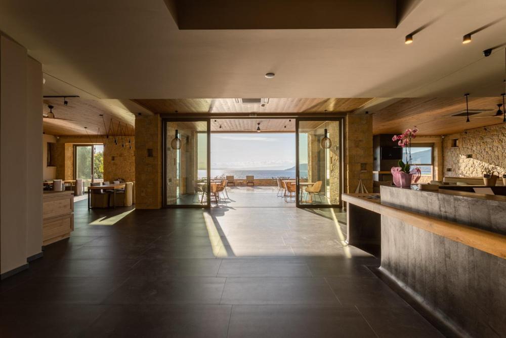 Diapori Suites Hotel Kardhamili Luaran gambar